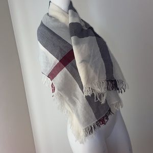 Burberry wrap/scarf